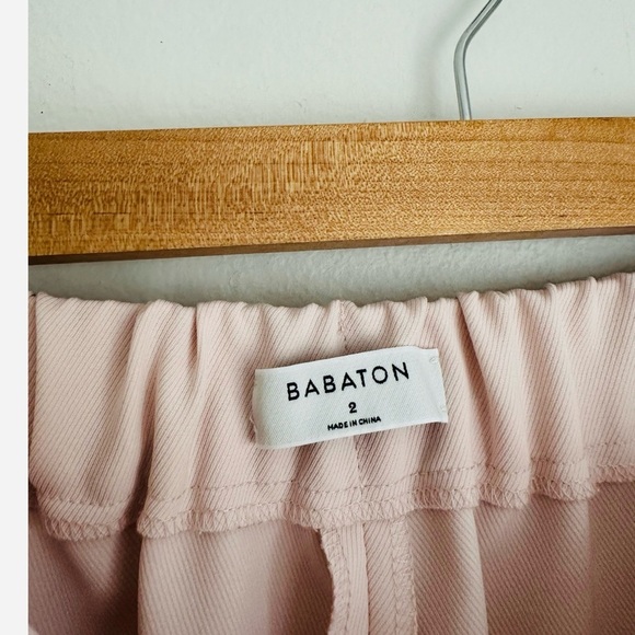 Babaton Aritzia Cohen Pleated Front Cropped Trouser Pants in Blush Pink - Picture 8 of 9